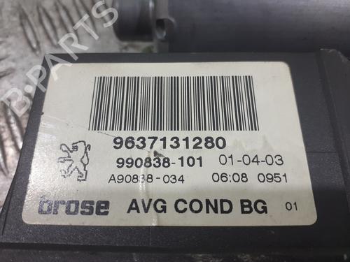 Rudehejsemotor forskærm venstre PEUGEOT 307 (3A/C) 2.0 HDi 90 (90 hp) 6987275