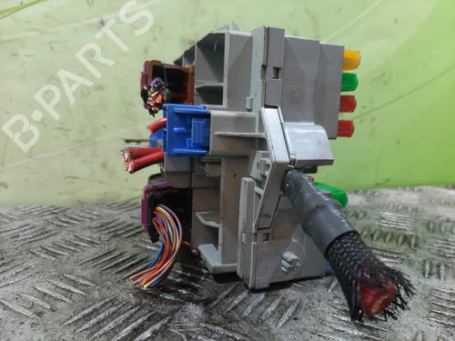 Sikringsdåse FIAT STILO (192_) 1.9 D Multijet | BP13484079E1