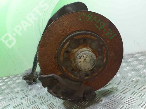 Used Left front steering knuckle Left front steering knuckle MERCEDES-BENZ C-CLASS (W203) C 180 Kompressor (203.046) (143 hp) 8376782 8376782