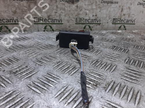 Warning switch RENAULT CLIO III (BR0/1, CR0/1) | BP21535902I22