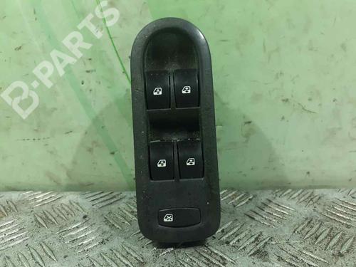 Used Left front window switch Left front window switch RENAULT SCÉNIC II (JM0/1_) 1.9 dCi (JM0G, JM12, JM1G, JM2C) (120 hp) 10557623 10557623