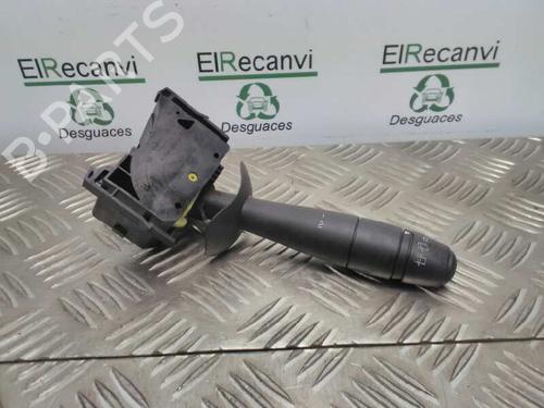 Used Steering column stalk RENAULT LAGUNA II (BG0/1_) [2001-2007]  4534188