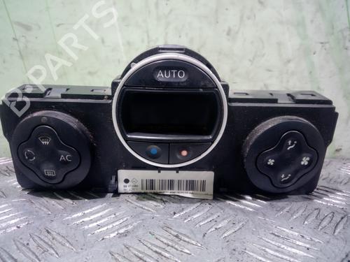 Used Climate control RENAULT CLIO III (BR0/1, CR0/1) [2005-2014]  10334918