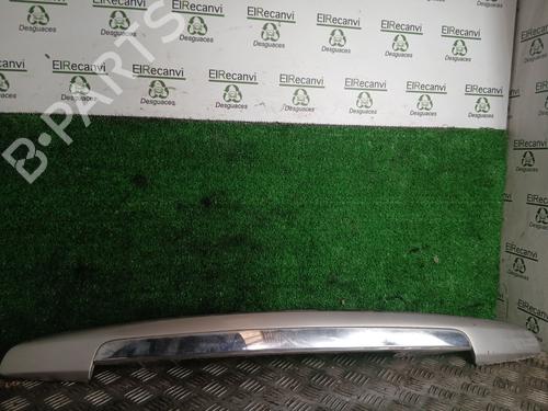 Used Tailgate handle HYUNDAI H-1 / STAREX Bus (A1) 2.5 CRDi (140 hp) 32631883