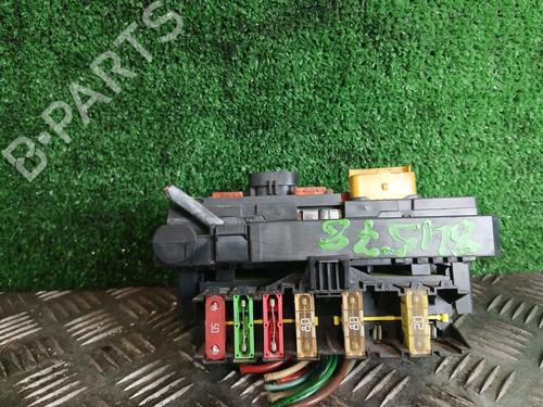 fuse-box-citroen-c4-coupe-la_-2004-2005-2006-2007-2008-2009-2010-2011-2012-2013-32266631 main image