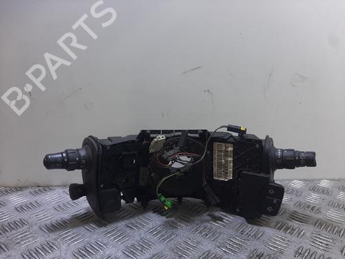 Used Switch RENAULT SCÉNIC II (JM0/1_) 1.9 dCi (JM0G, JM12, JM1G, JM2C) (120 hp) 31947057