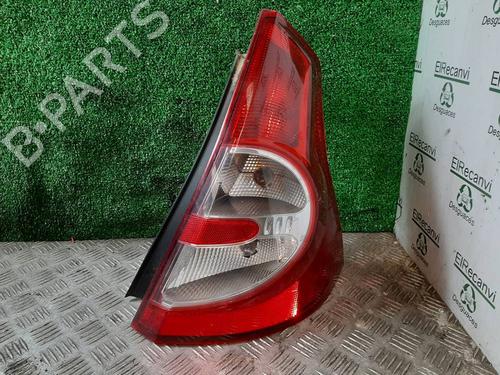 right-taillight-dacia-sandero-ii-2012-40047657 main image