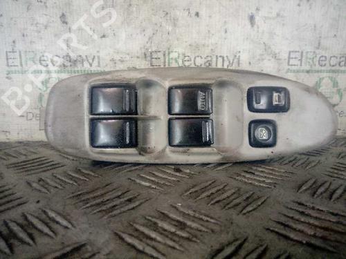 Used Left front window switch NISSAN ALMERA TINO (V10) 2.2 dCi (115 hp) 4588643