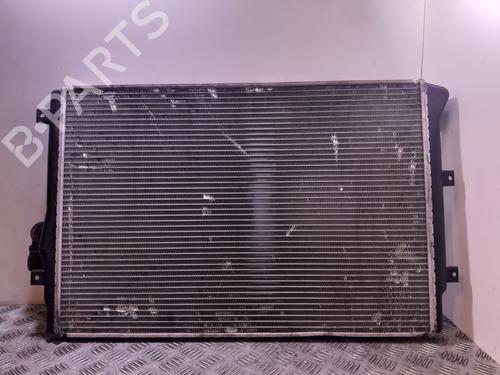 Used Water radiator Water radiator 38224702 38224702