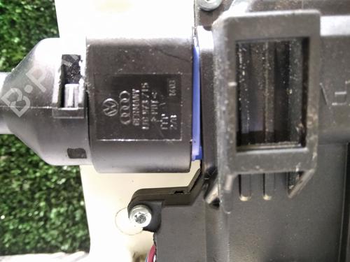 Front right lock SEAT LEON (1P1) | BP29376899C97