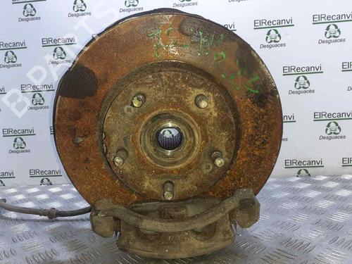 Used Left front steering knuckle HYUNDAI TRAJET (FO) 2.0 CRDi (125 hp) 9859529