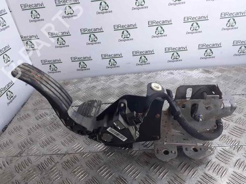 Used Pedal RENAULT MEGANE III Hatchback (BZ0/1_, B3_) 1.5 dCi (BZ09, BZ0D, BZ1W, BZ29, BZ14) (110 hp) 6870559