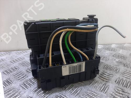 fuse-box-peugeot-307-break-3e-2002-2003-2004-2005-2006-2007-2008-2009-33553041 main image