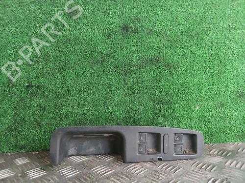 Pulsantiera anteriore sinistra VW TOUAREG (7LA, 7L6, 7L7) [2002-2013]  31982706