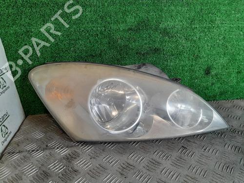 Used Right headlight KIA CEE'D Hatchback (ED) [2006-2012]  25608722