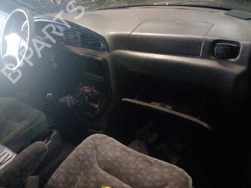 Front right window mechanism KIA CARNIVAL I (UP, FL) 2.9 TDi | BP4541881C23