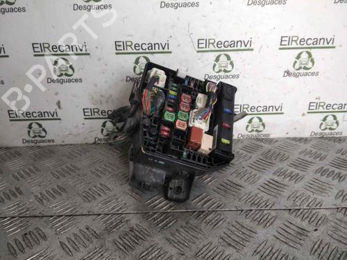 Used Fuse box TOYOTA YARIS (_P9_) [2005-2014]  17030467