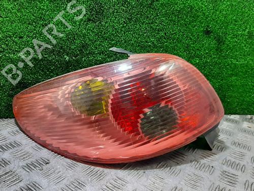 Venstre baglygte PEUGEOT 206 Hatchback (2A/C) [1998-2012]  23139823
