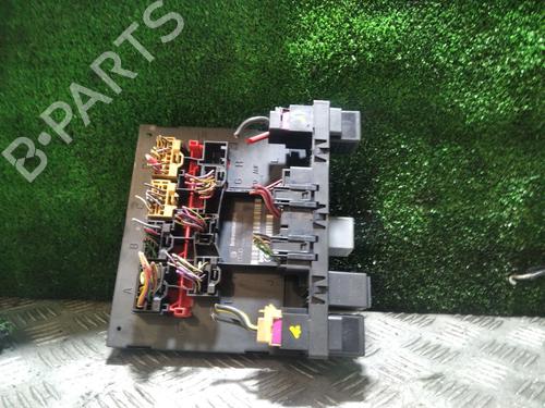 Używane Skrzynka bezpieczników VW PASSAT B6 Variant (3C5) [2005-2011]  29331964