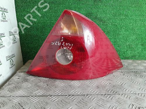 Used Right taillight FORD MONDEO III Saloon (B4Y) 1.8 16V (125 hp) 24615329