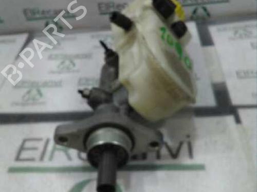 Used Brake master cylinder VW TRANSPORTER T5 Van (7HA, 7HH, 7EA, 7EH) 2.5 TDI (130 hp) 4530821