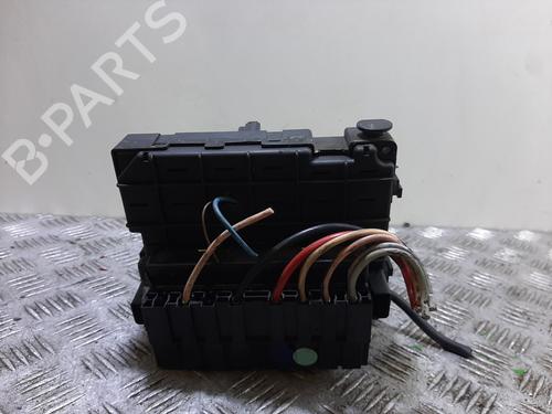 Used Fuse box PEUGEOT 206 Hatchback (2A/C) 1.6 16V (109 hp) 31072573