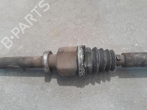 Used Right front driveshaft Right front driveshaft RENAULT MEGANE II (BM0/1_, CM0/1_) 1.5 dCi (BM02, BM13, BM2A, CM02, CM13) (101 hp) 36432476 36432476