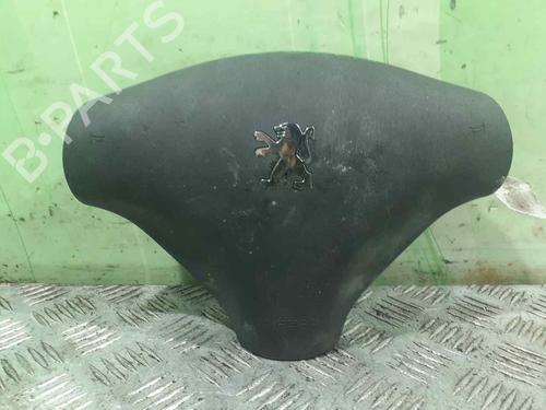 driver-airbag-peugeot-107-pm_-pn_-e8xn7134836-2005-2006-2007-2008-2009-2010-2011-2012-2013-2014-11872805 main image