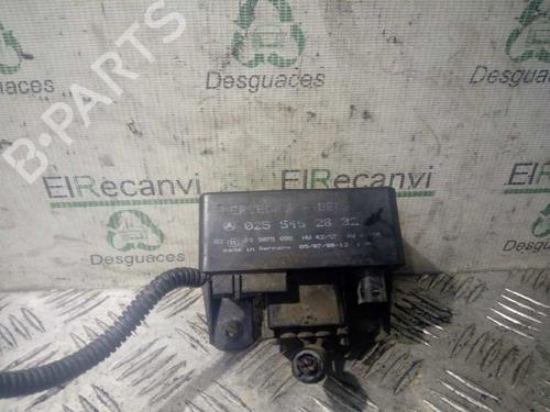 Used Electronic module MERCEDES-BENZ VITO Van (W638) 110 CDI 2.2 (638.094) (102 hp) 10197696