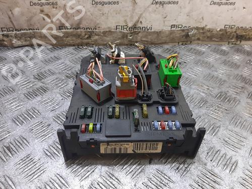 Used Fuse box Fuse box 29043077 29043077