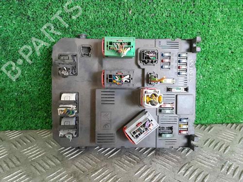 Used Fuse box CITROËN C3 I (FC_, FN_) 1.4 i Bivalent (73 hp) 21537187