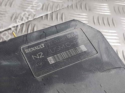 Fuse box RENAULT SCÉNIC II (JM0/1_) | BP16249962E1