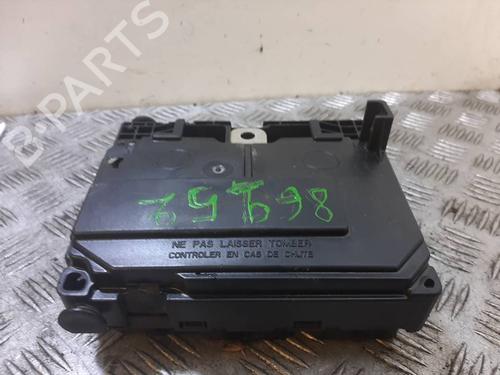 Used Fuse box Fuse box 38709231 38709231