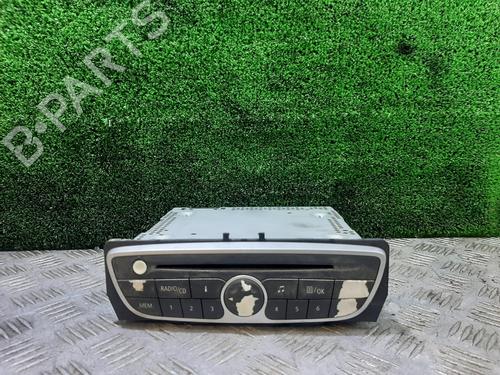 Radio RENAULT MEGANE III Hatchback (BZ0/1_, B3_) 1.6 16V (BZ0H) (101 hp) 26023603