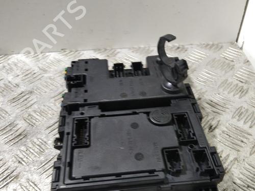 Zekeringkast PEUGEOT 206 Hatchback (2A/C) 1.4 LPG (75 hp) 30635455