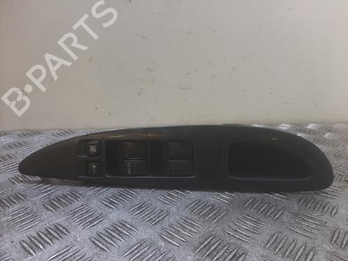 Venstre Foran elrute bryter Venstre Foran elrute bryter NISSAN PRIMERA (P12) 1.8 (115 hp) 35738262 35738262