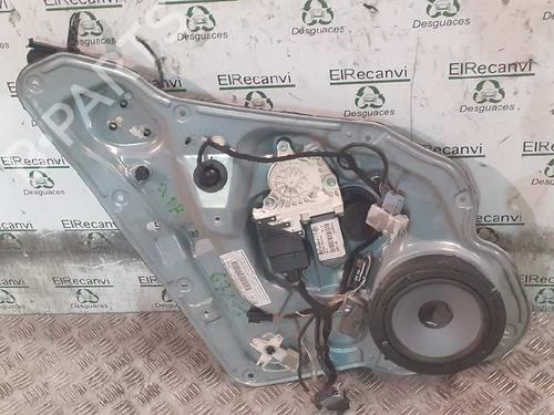 Alzavetro posteriore destra SEAT LEON (1M1) 1.9 TDI (110 hp) 6037419