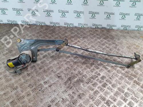 Used Front wiper motor RENAULT MEGANE I (BA0/1_) 1.4 16V (BA0D, BA1H, BA0W, BA10) (95 hp) 5675882