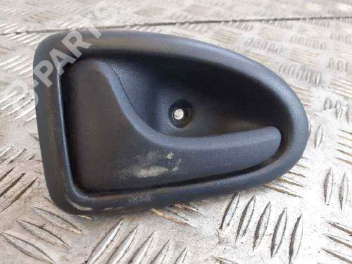 Used Front left interior door handle Front left interior door handle RENAULT MEGANE I Classic (LA0/1_) 1.6 16V (LA00, LA04, LA0B, LA11, LA16, LA19, LA1J, LA1K,... (107 hp) 5944085 5944085