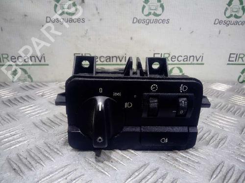 Used Headlight switch BMW 3 (E46) 320 d (136 hp) 4543855