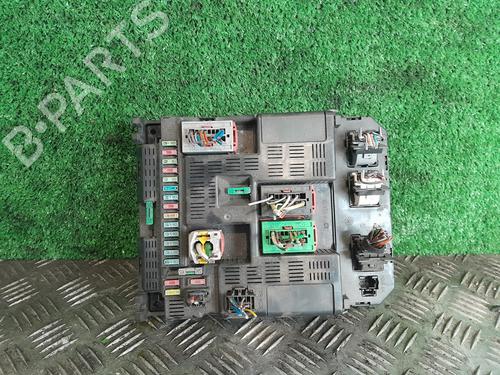 Used Fuse box PEUGEOT 307 (3A/C) 1.6 16V (109 hp) 30172963