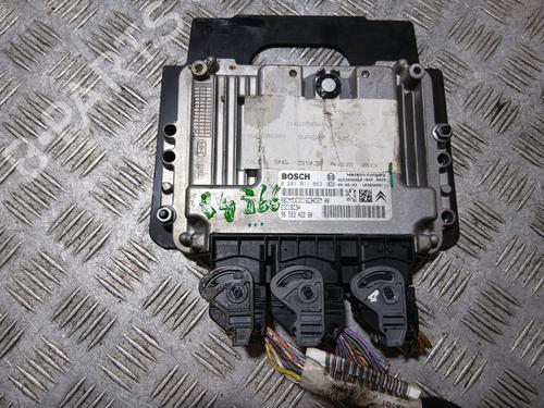 Used Engine control unit (ECU) CITROËN C4 I (LC_) [2004-2014]  31648776