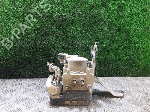 Used ABS pump TOYOTA RAV 4 II (_A2_) 2.0 4WD (ACA21, ACA20) (150 hp) 27303218