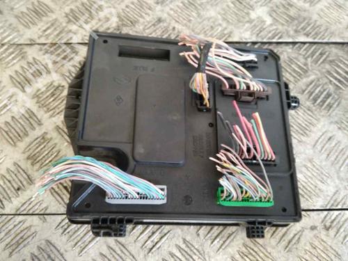 electronic-module-renault-scenic-iii-jz01_-284b15986-2008-2009-2010-2011-2012-2013-2014-2015-2016-19023426 main image