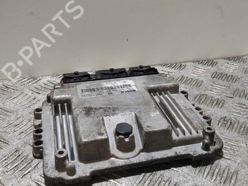 Computer motormanagement RENAULT MASTER II Van (FD) 2.5 dCi 100 (FD0U, FD0V, FD3U, FD3V, FD8U, FD8V) (99 hp) 30000394