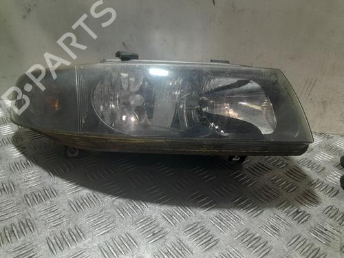 Used Right headlight Right headlight SEAT LEON (1M1) 1.6 16 V (105 hp) 33427235 33427235