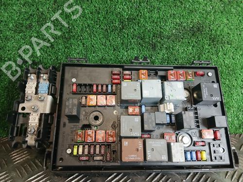 Used Fuse box OPEL ASTRA J Sports Tourer (P10) [2010-2015]  31904201