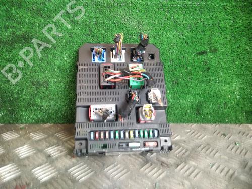 Used Fuse box PEUGEOT 207 (WA_, WC_) [2006-2015]  28590667