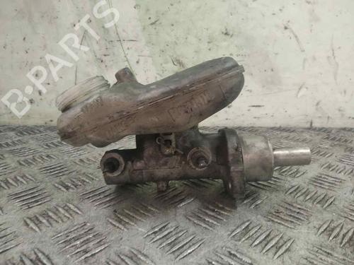 Used Brake master cylinder CITROËN XSARA (N1) 2.0 HDi 90 (90 hp) 18320651