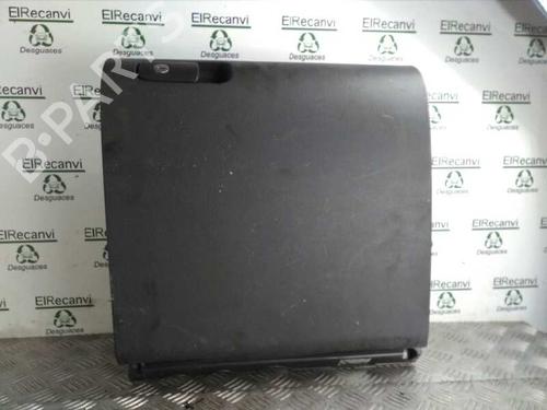 Used Glove box VW GOLF PLUS V (5M1, 521) 1.9 TDI (105 hp) 4594137